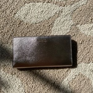 Kate Spade wallet color gold for nightout